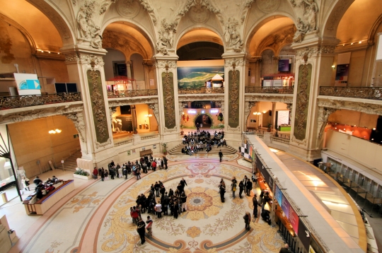 Traduction anglais francais pour le Palais de la découverte